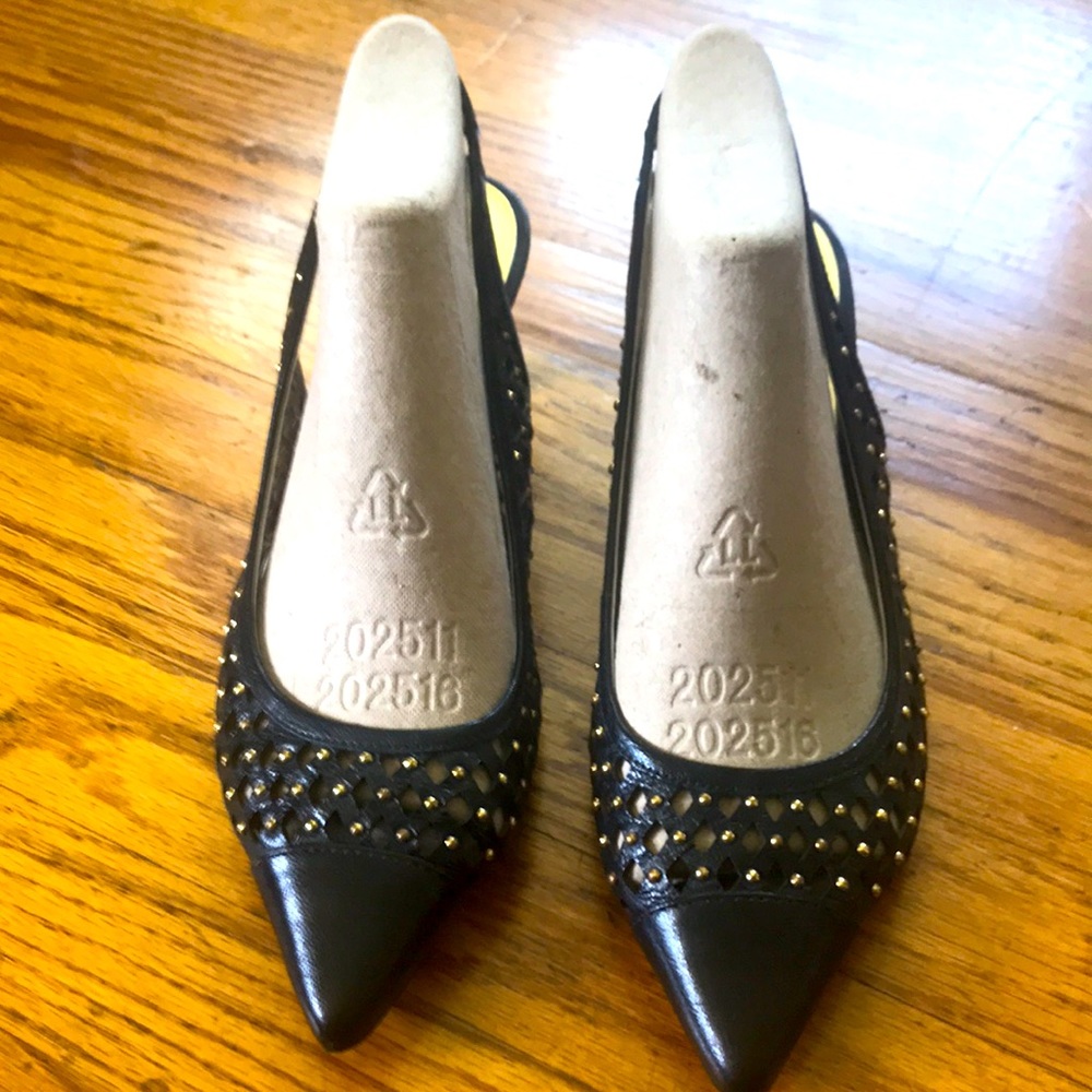 Sling back low healed Michael Kors dress-up heels